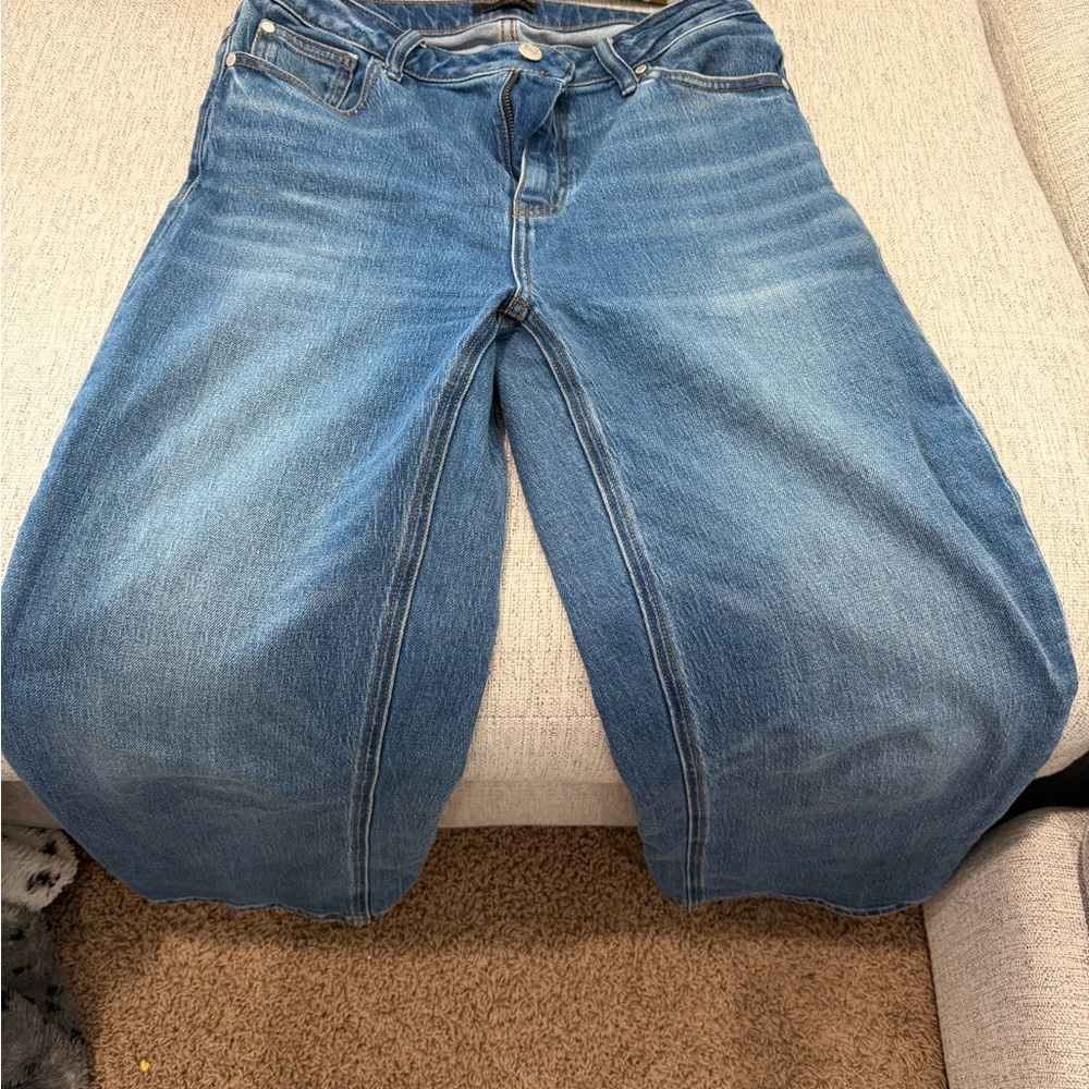 Quince Women's Straight Leg Blue Jeans